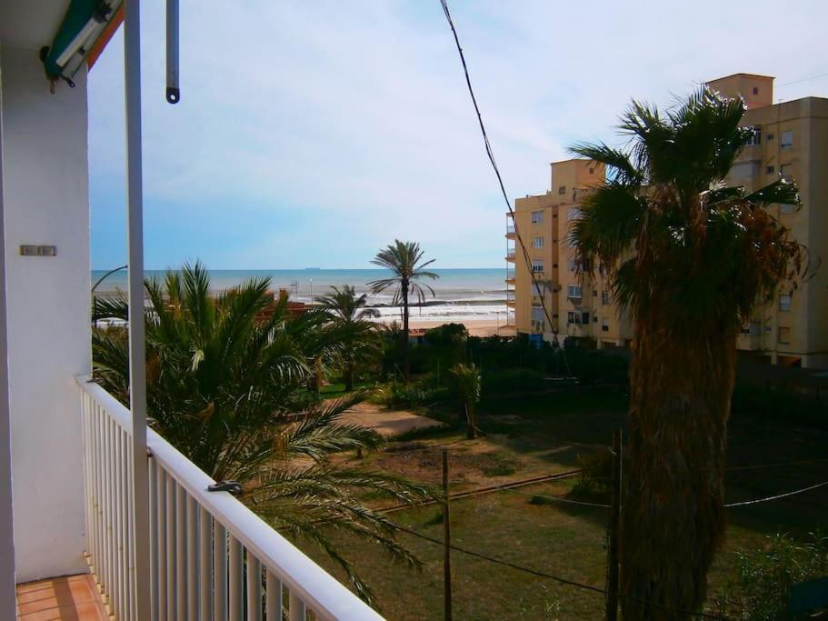 Apartamento Junto A Playa Y Cerca De Campo De Golf El Perellonet Eksteriør bilde